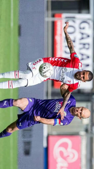 在网球道路 在网球道路