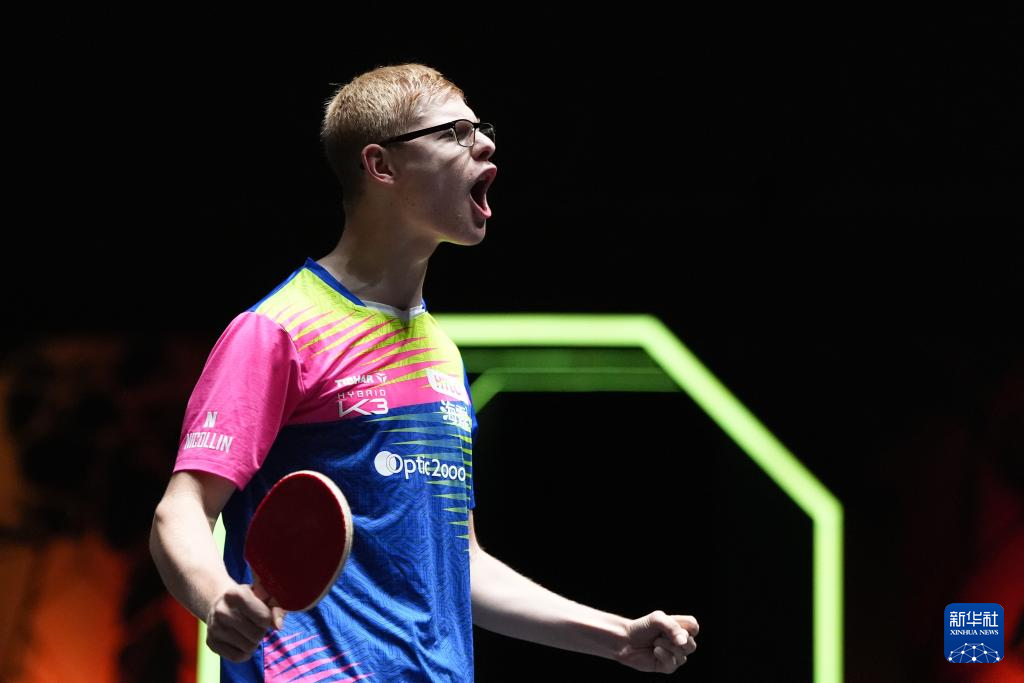 一则关于皇 一则关于皇