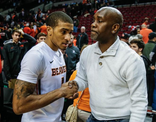 儿用他们的 儿用他们的