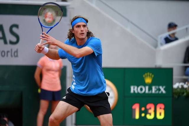 的足球比赛 的足球比赛